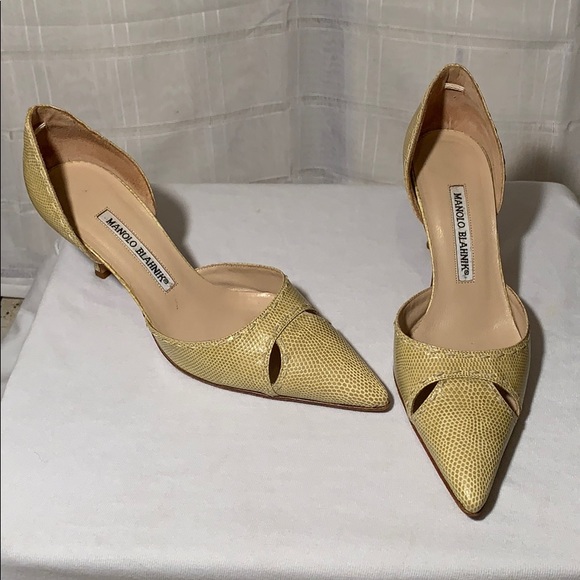 Manolo Blahnik Shoes - Manolo Blahnik Pumps